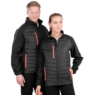 Vyriška atspari vėjui ir vandeniui Result R237X Softshell striukė 4